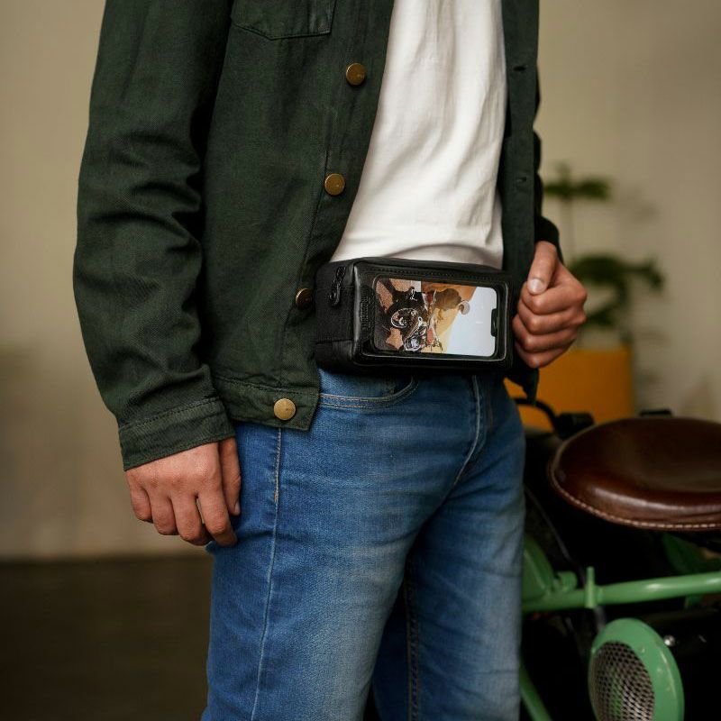 Trip Machine｜ナビゲーター｜タンクバック｜ブラック｜使用イメージ