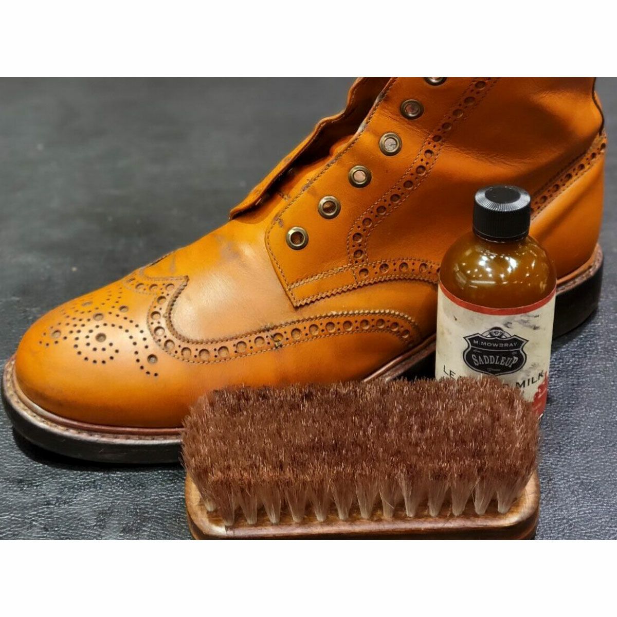 M.MOWBRAY｜サドルアップ レザーミルク｜レザーケア