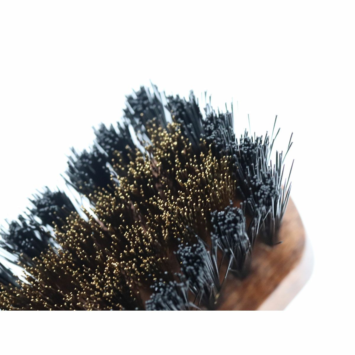 M.MOWBRAY｜サドルアップ スエードブラシ｜レザーケア