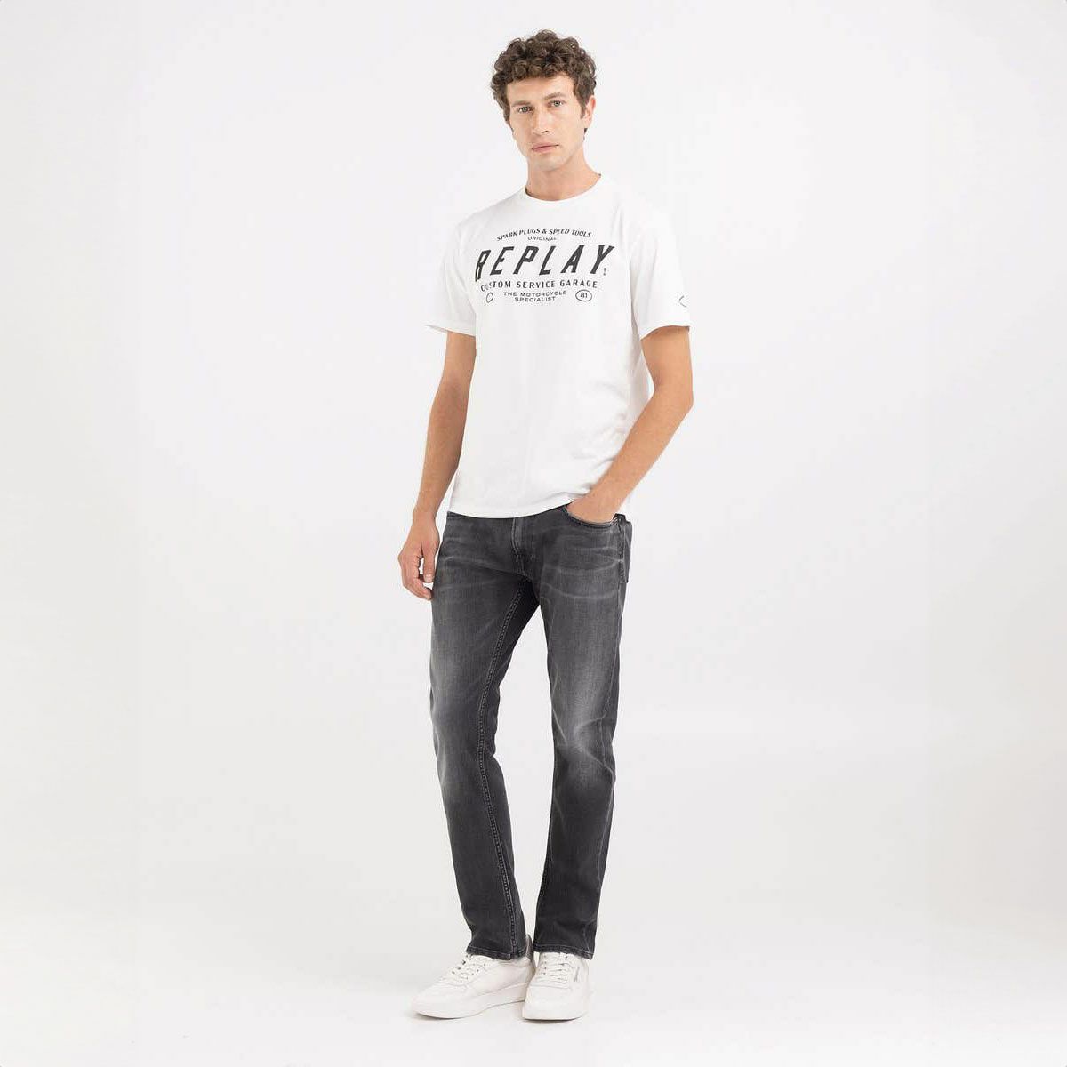 Replay｜カスタムガレージ プリント Ｔシャツ｜ホワイト｜モデル着用