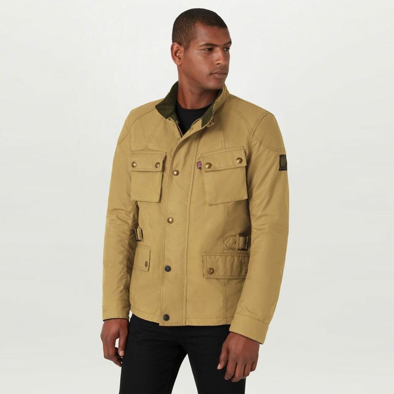 BELSTAFF｜クロスビー モーターサイクル ジャケット｜ファブリック｜サンド｜モデル着用