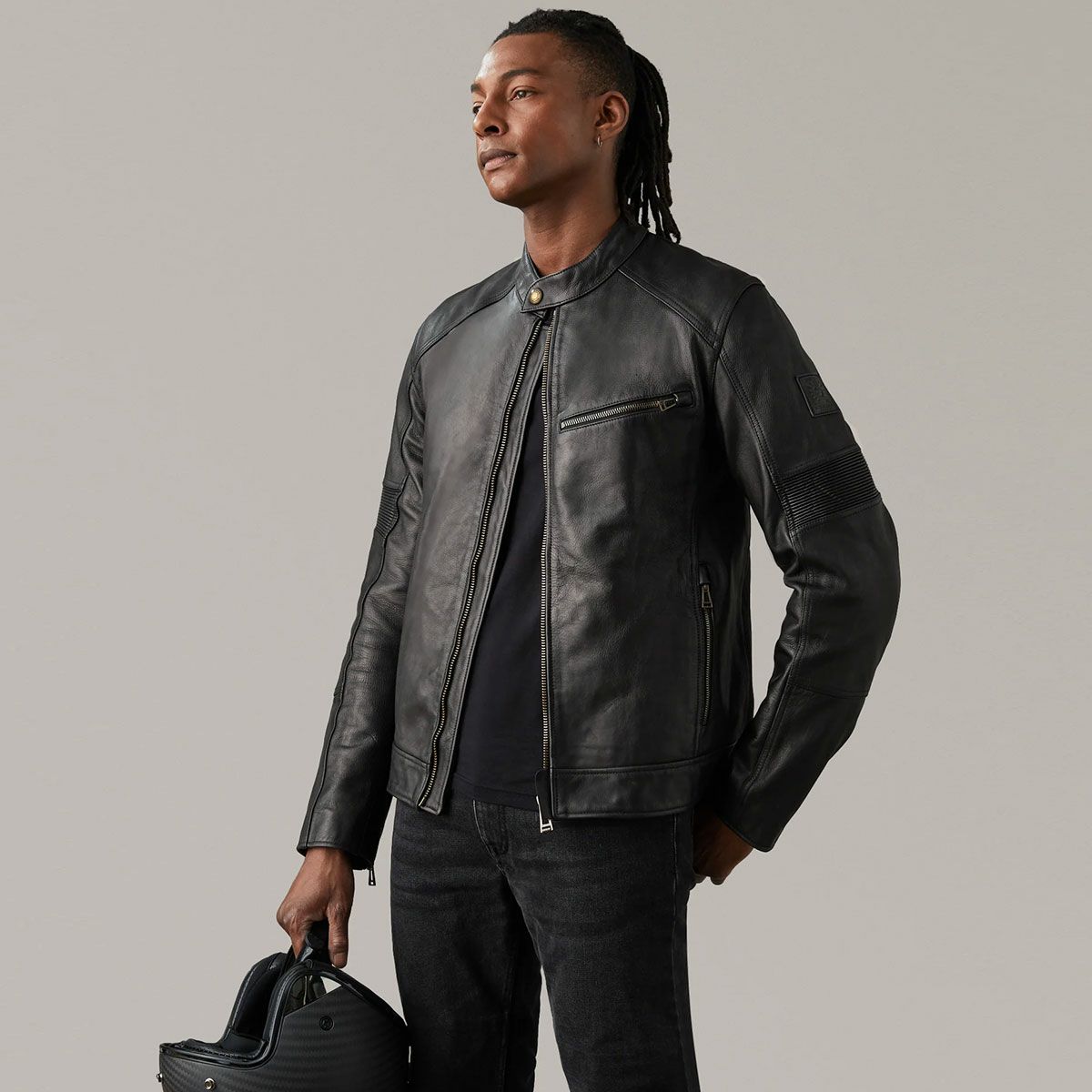 BELSTAFF｜ヴァンガード ジャケット｜レザー｜ブラック｜モデル着用