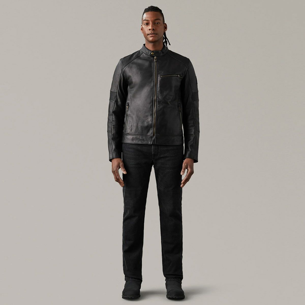 BELSTAFF｜ヴァンガード ジャケット｜レザー｜ブラック｜モデル着用