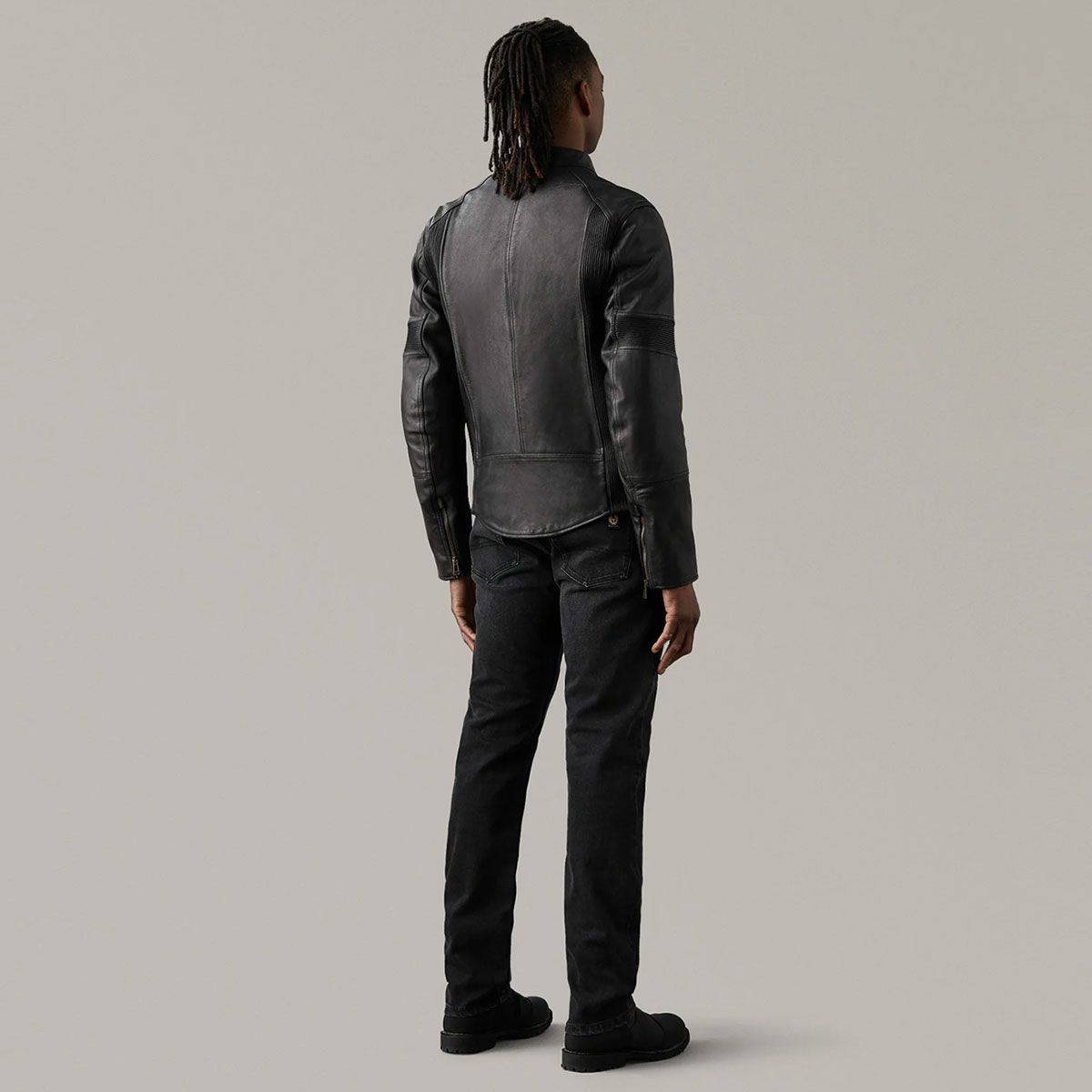 BELSTAFF｜ヴァンガード ジャケット｜レザー｜ブラック｜モデル着用