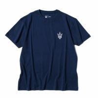 MASERATI｜マセラティ トライデント ロゴ パッチ Tシャツ｜