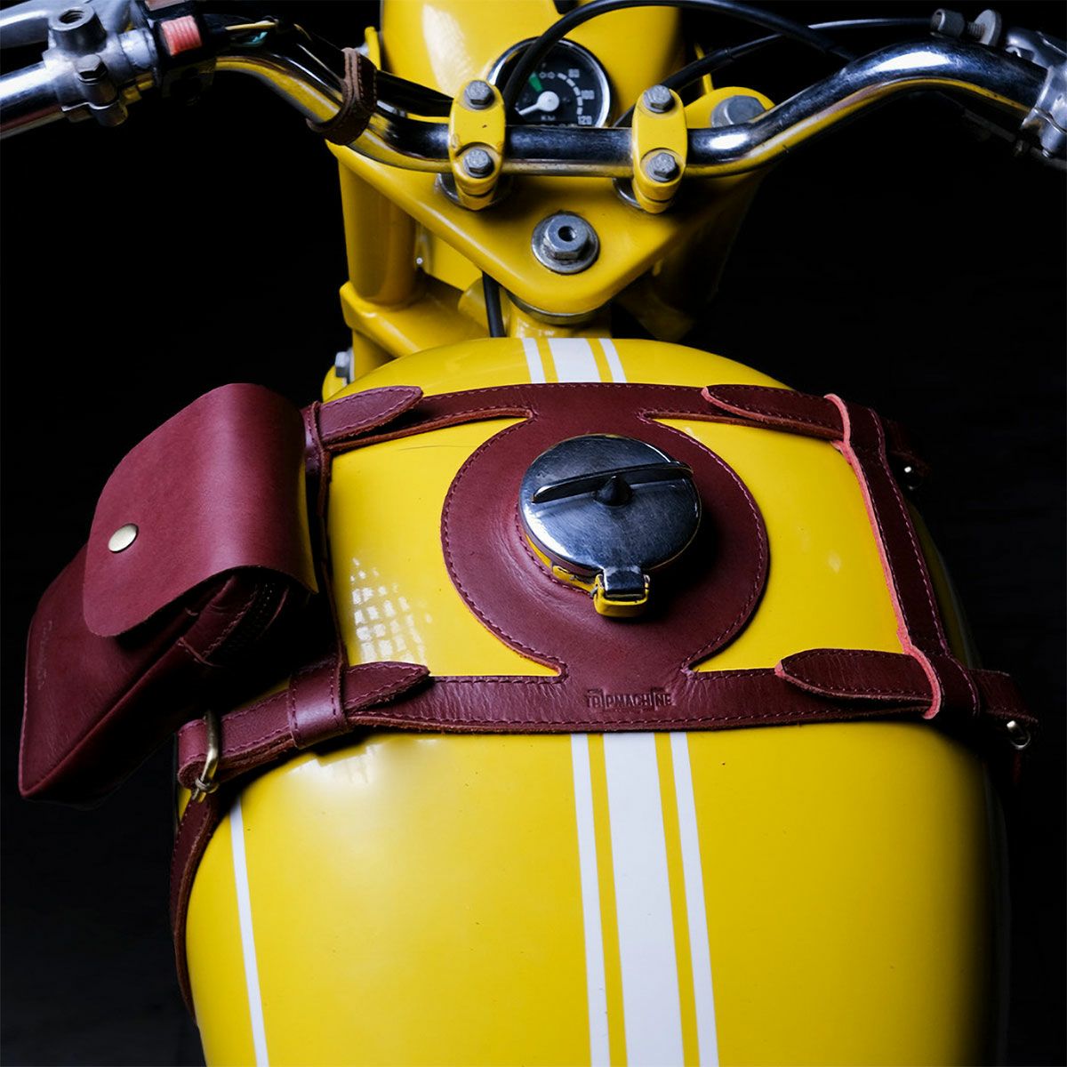 Trip Machine｜タンク ストラップ（センターキャップ用）｜その他雑貨｜チェリーレッド