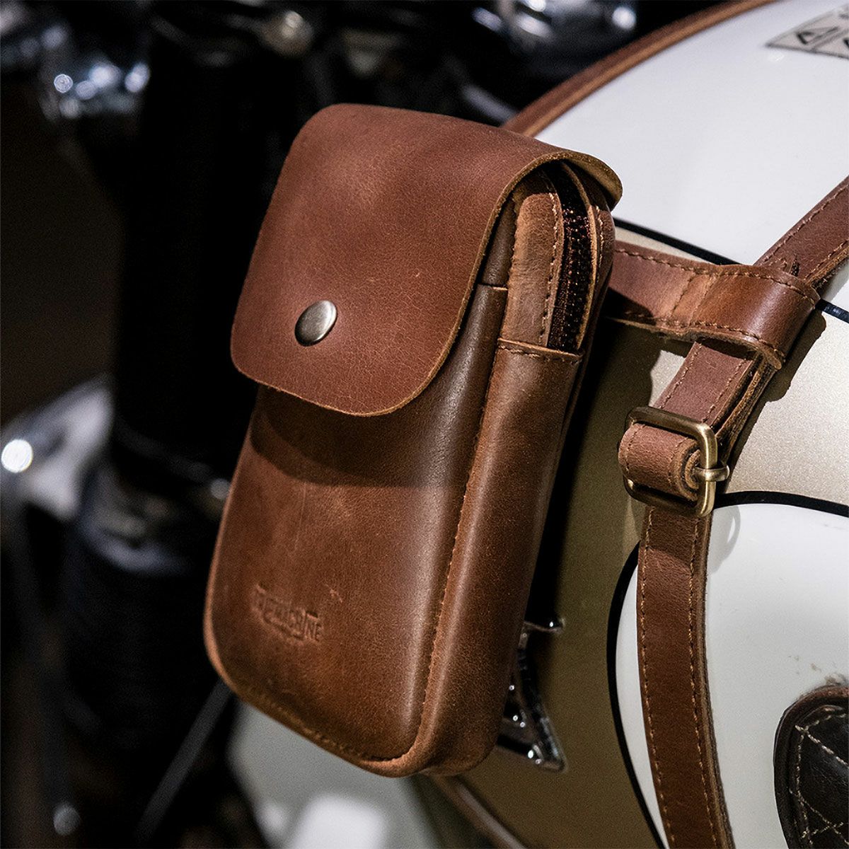 Trip Machine｜ユーティリティ ポーチ｜その他バッグ｜コニャック｜使用イメージ