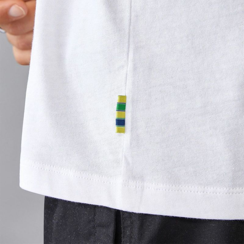 AyrtonSenna｜アイルトン・セナ ロゴ Tシャツ｜ホワイト｜モデル着用