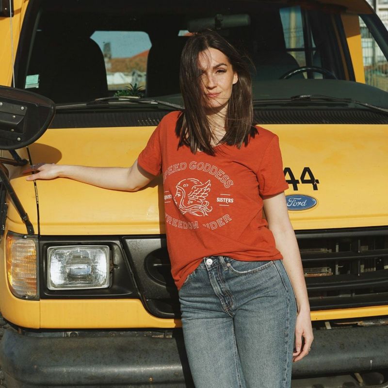 WILDUST｜ワイルド ゴッデス Tシャツ｜レッド｜モデル着用WILDUST｜ワイルド ゴッデス Tシャツ｜レッド｜モデル着用