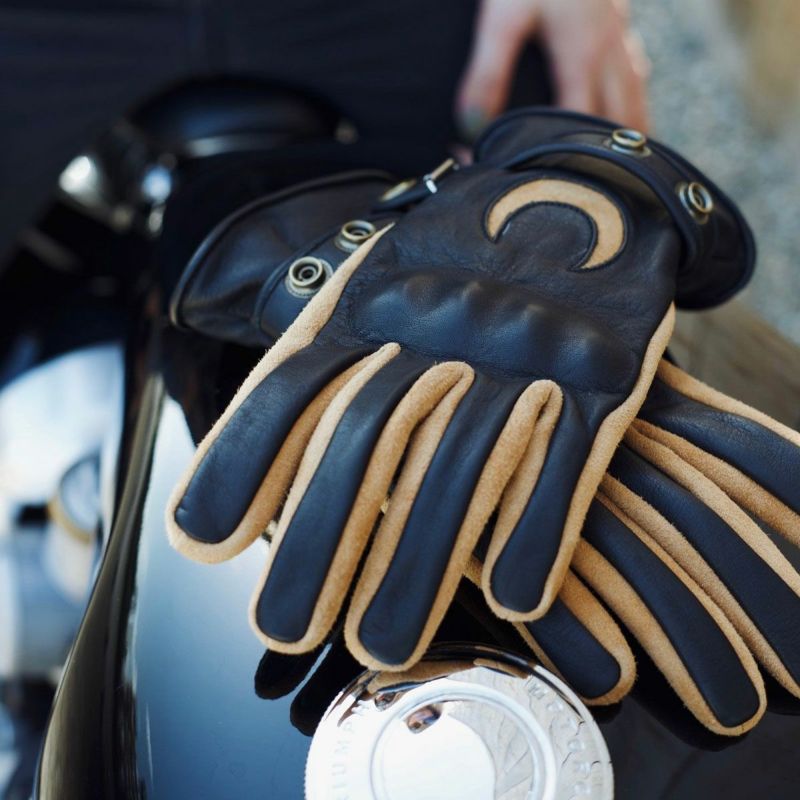WILDUST｜KP クラシック レザー グローブ｜3シーズン｜ブラック｜モデル着用