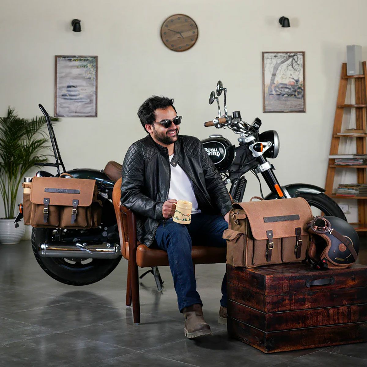 Trip Machine｜エクスペディション サドルバッグ （左右ペア）｜サイドバッグ｜ブラウン×タバコ｜使用イメージ