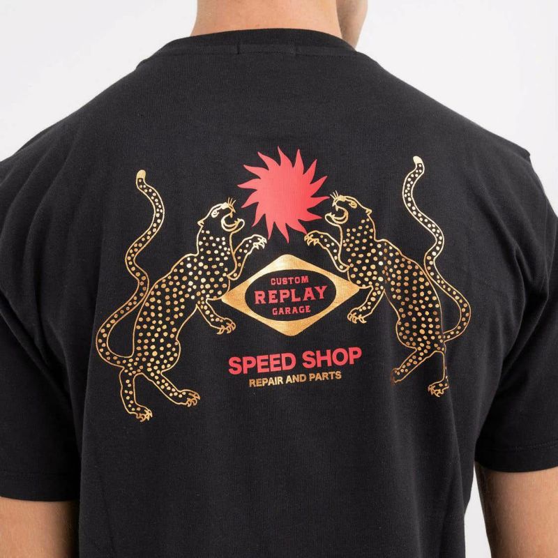 Replay｜カスタムガレージ プリント Ｔシャツ｜ブラック｜モデル着用