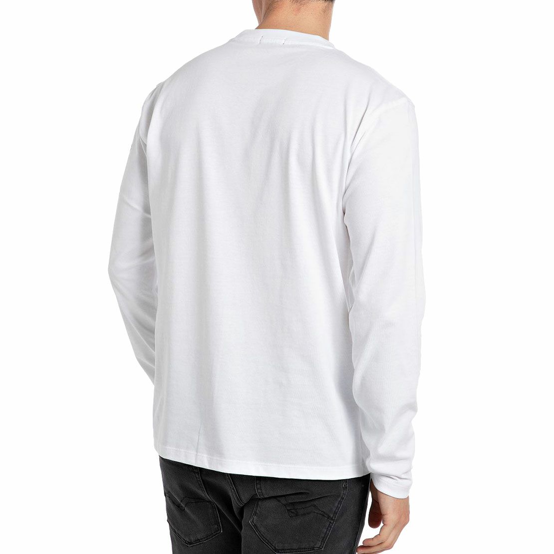 Replay｜オープンエンドジャージーモーターサイクルロングTシャツ｜ロングスリーブ｜ホワイト｜モデル着用