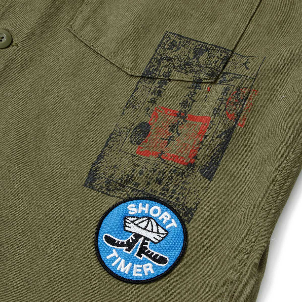 Replay｜プリント＆パッチ オーバーシャツ｜ライトミリタリー