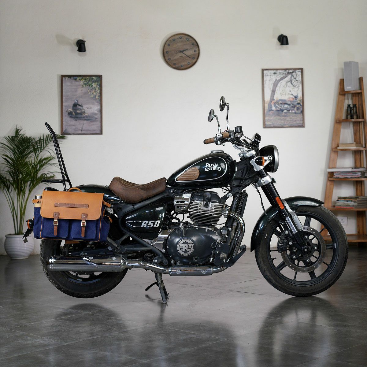 Trip Machine｜エクスペディション サドルバッグ｜サイドバッグ｜ブルー×タン｜使用イメージ