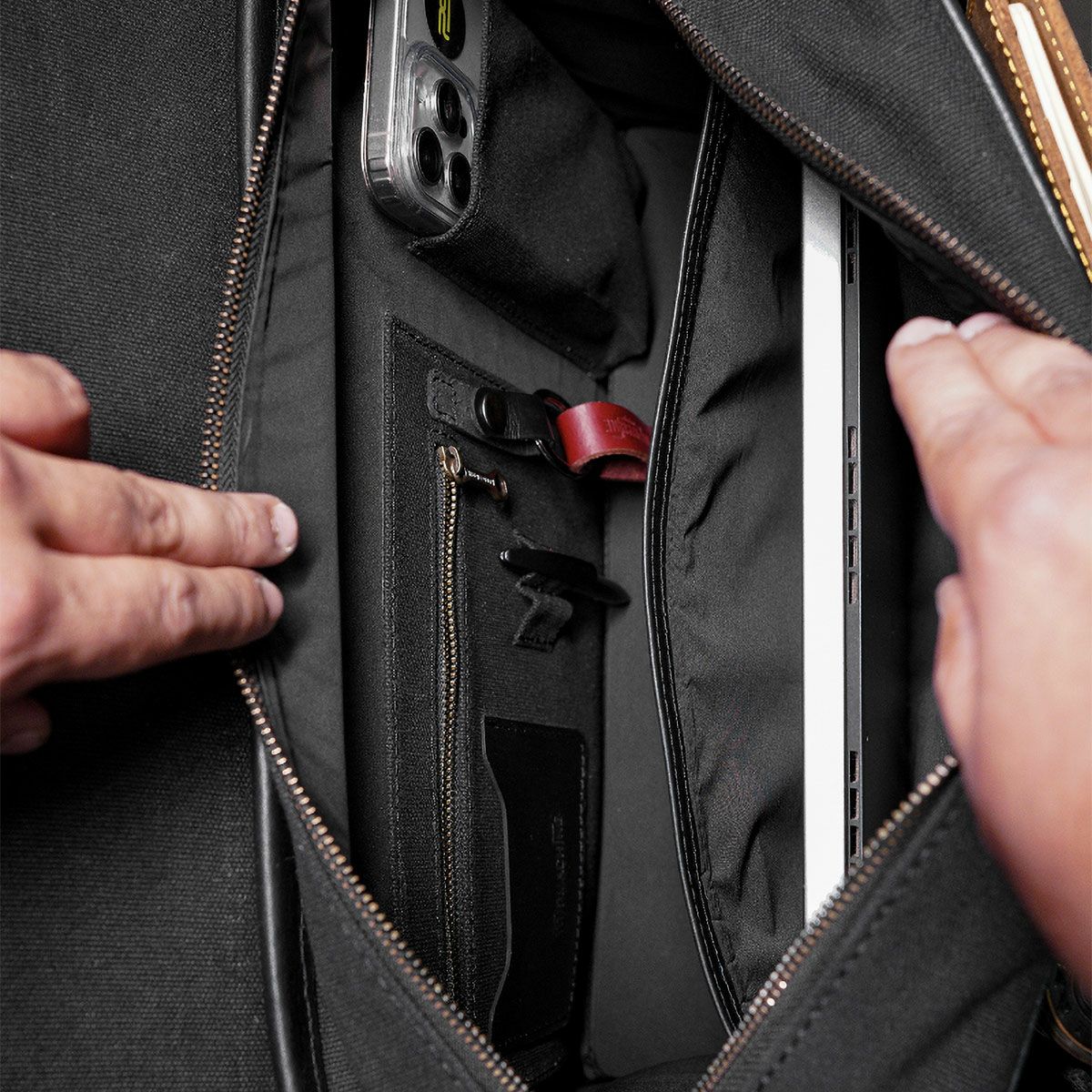 Trip Machine｜エクスペディション サドルバッグ｜サイドバッグ｜ブラック｜使用イメージ