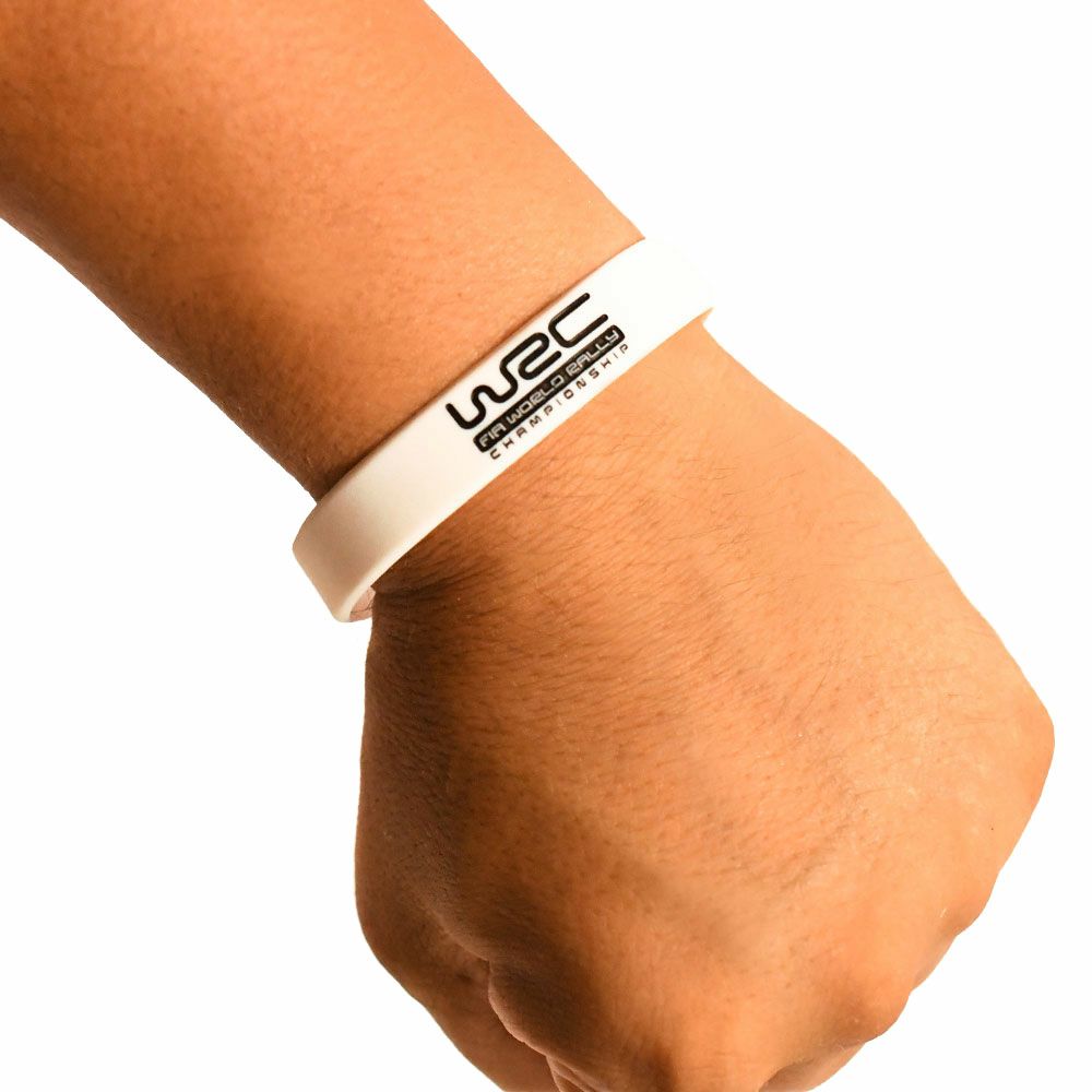 WRC｜WRC シリコンバンド｜その他雑貨｜ホワイト｜モデル着用