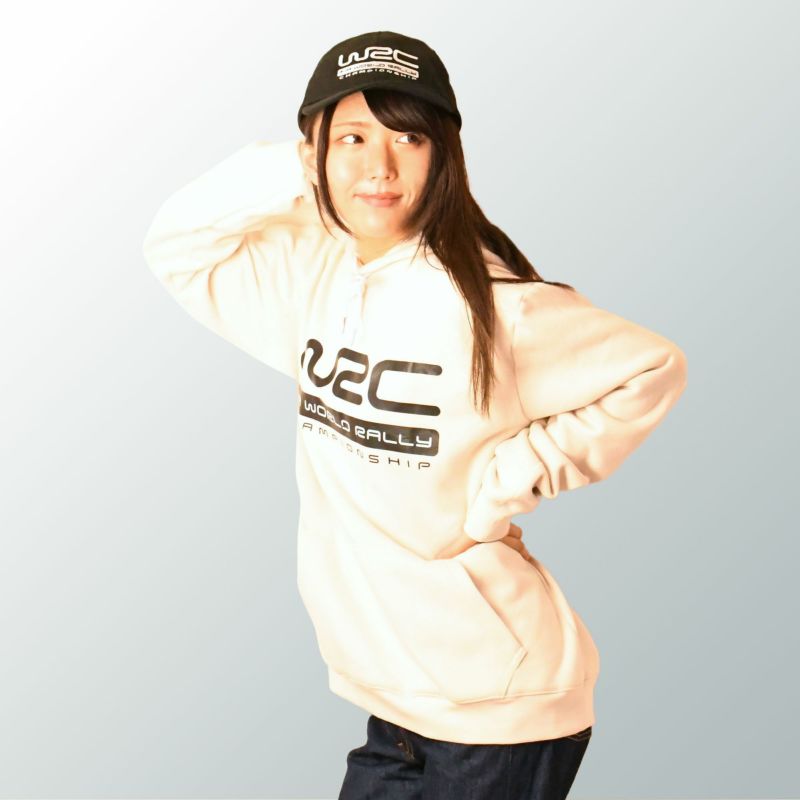 WRC｜WRC フードパーカー｜フーディ｜ホワイト｜モデル着用