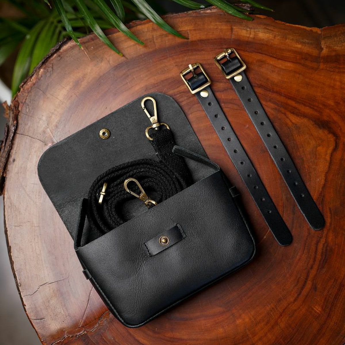 Trip Machine｜サイドキック モト ポーチ｜その他バッグ｜ブラック｜使用イメージ