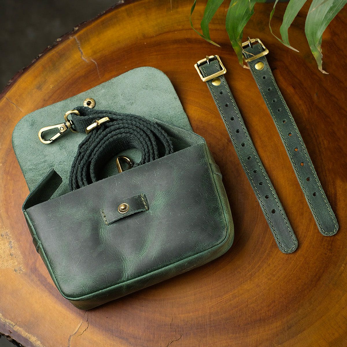 Trip Machine｜サイドキック モト ポーチ｜その他バッグ｜フォレストグリーン｜使用イメージ