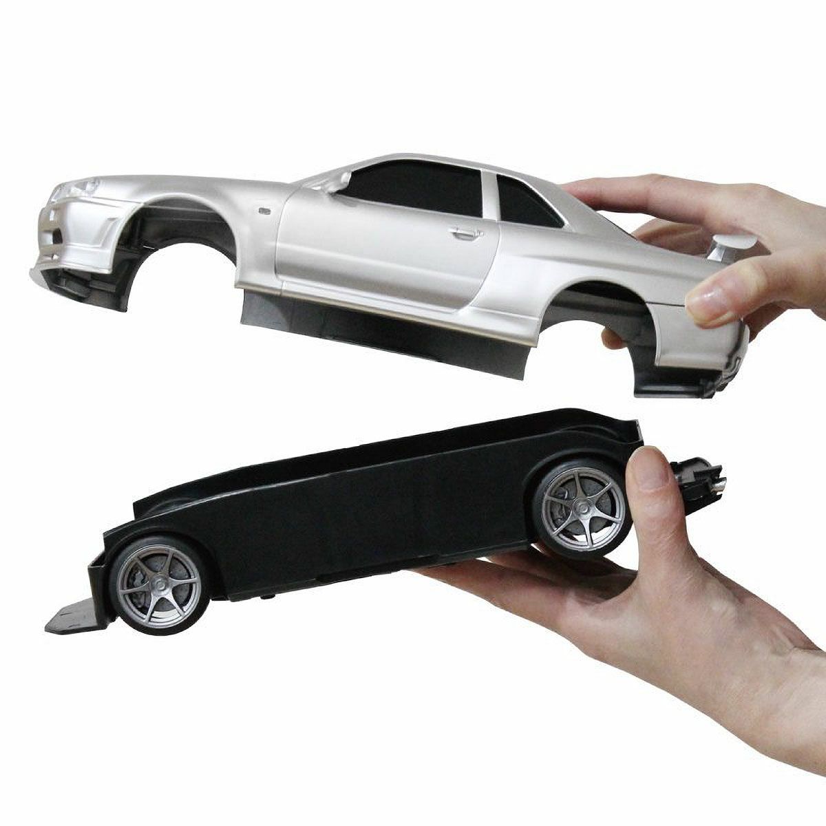 Cassette Car Products｜ウェットティッシュケース 日産スカイライン GT-R (BNR34)｜その他雑貨｜シルバー