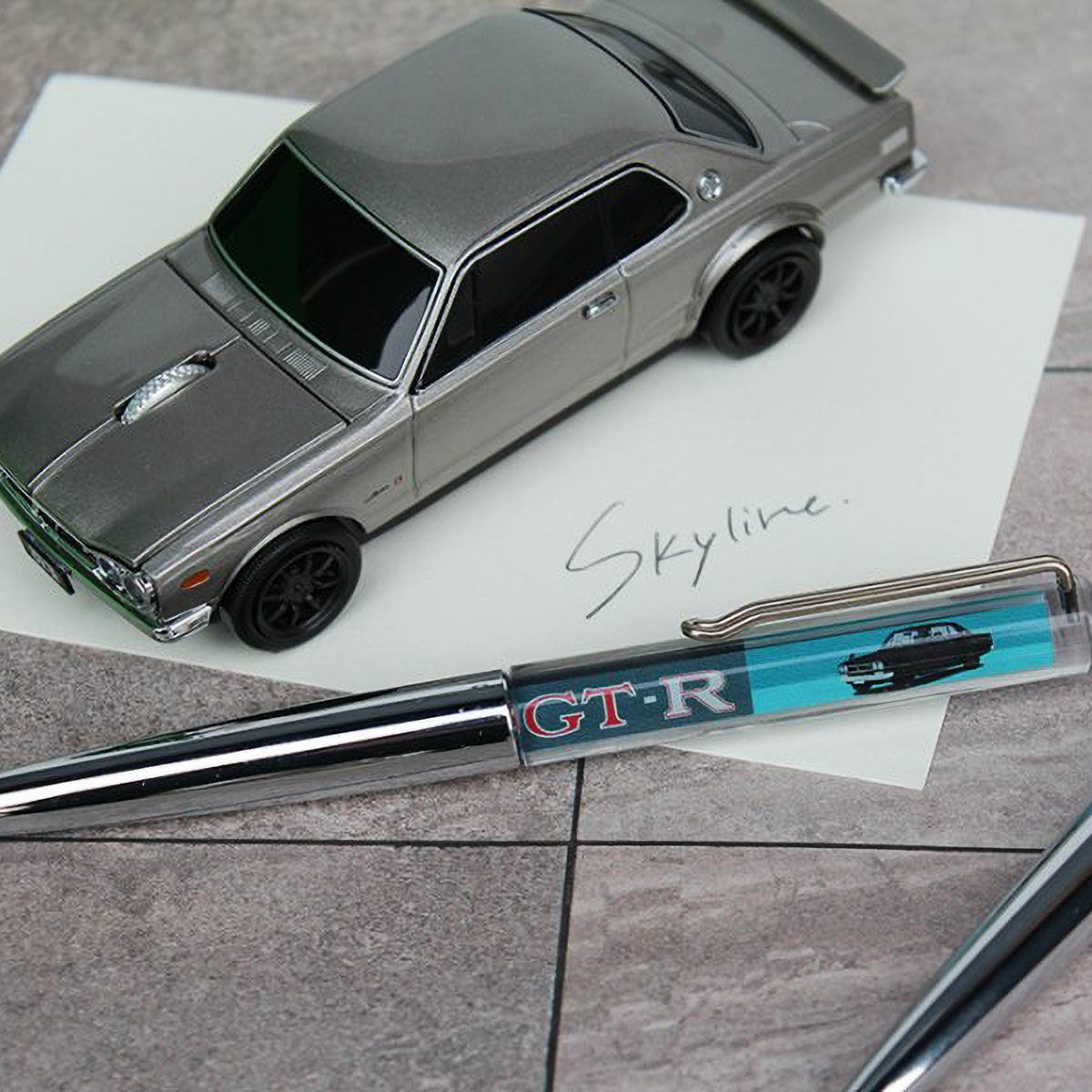 Cassette Car Products｜フローティングボールペン 日産スカイライン｜その他雑貨｜ＫＰＧＣ１０（シルバー）