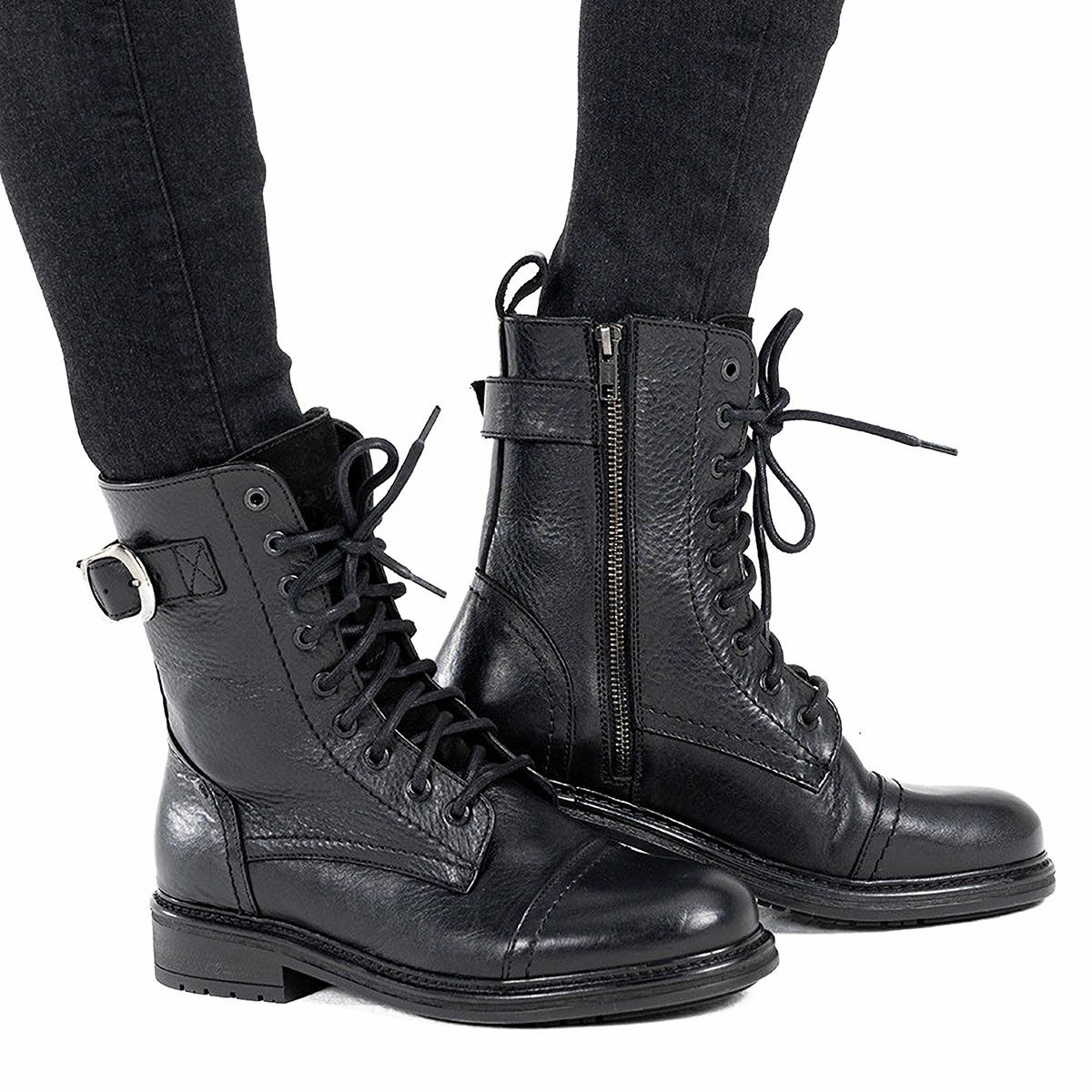 John Doe｜ジャッキー ウーマン ハイヒール ブーツ｜ブーツタイプ｜ブラック｜モデル着用