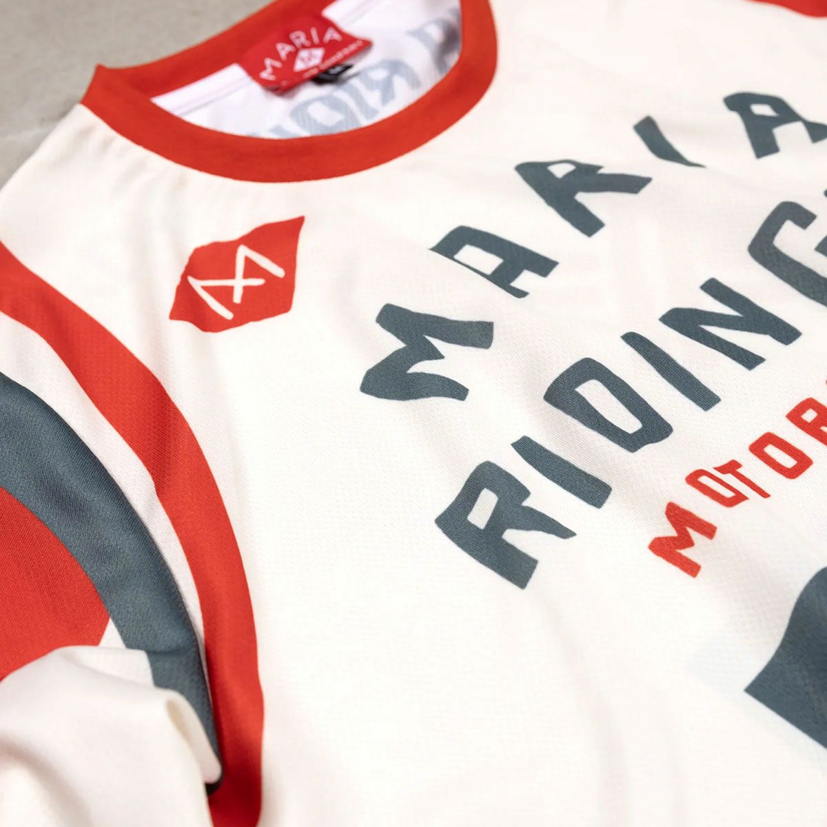 Maria Riding Company｜ファイナル ラップ トロフィー ジャージ｜MXジャージ｜ホワイト×レッド