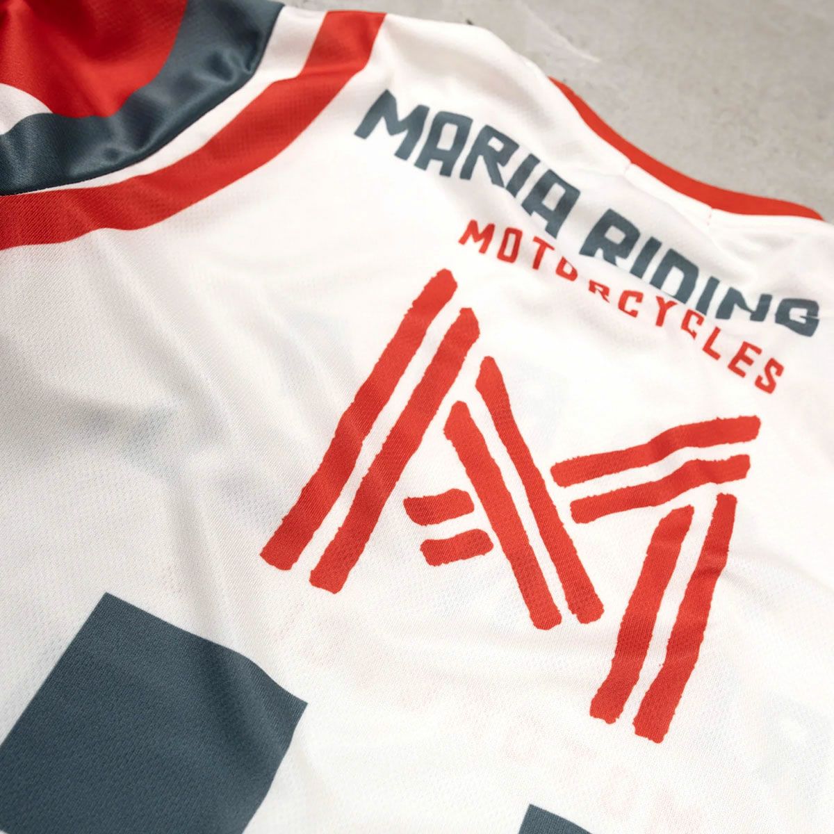Maria Riding Company｜ファイナル ラップ トロフィー ジャージ｜MXジャージ｜ホワイト×レッド