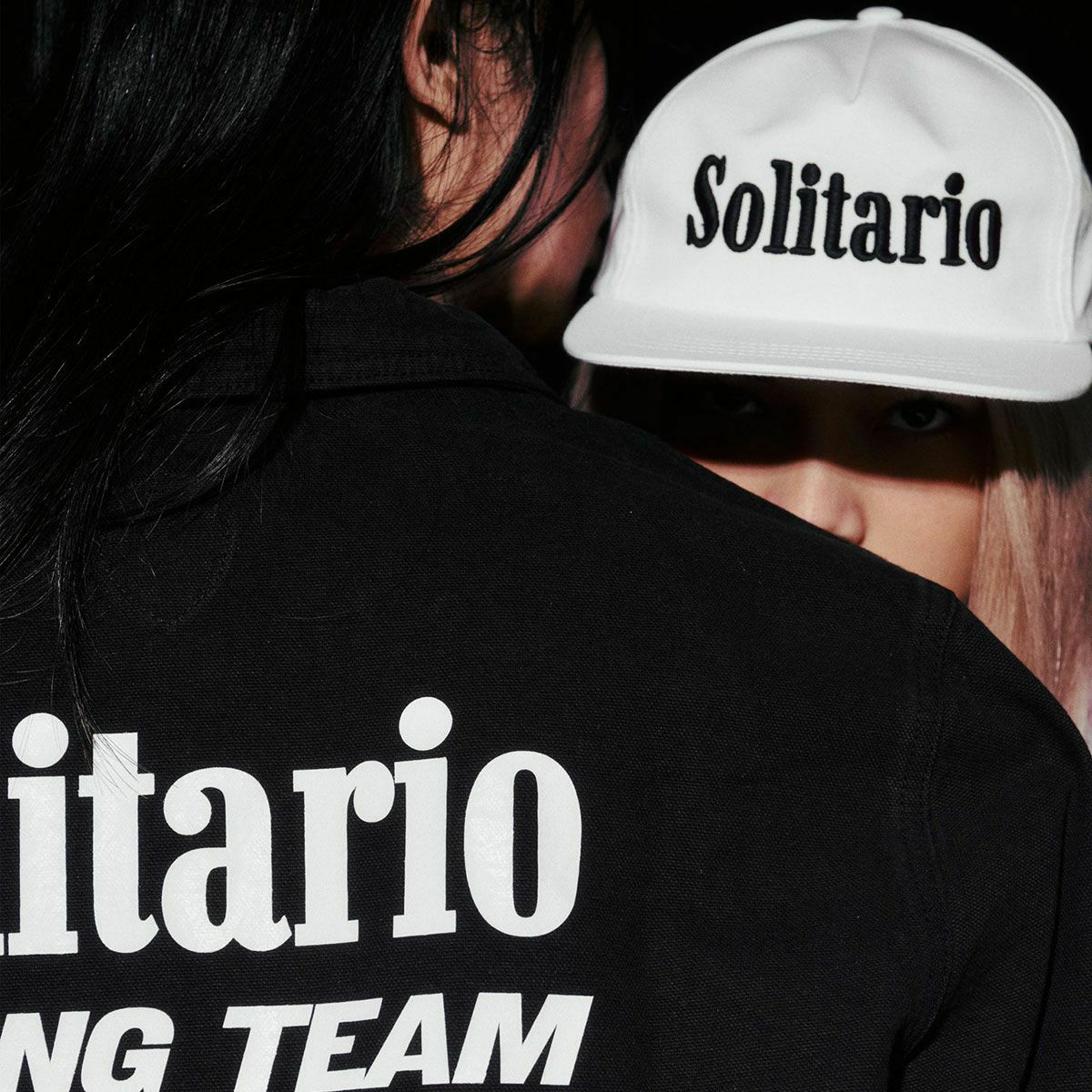 El Solitario｜ソリタリオ レーシング チーム キャップ｜帽子｜ホワイト｜モデル着用