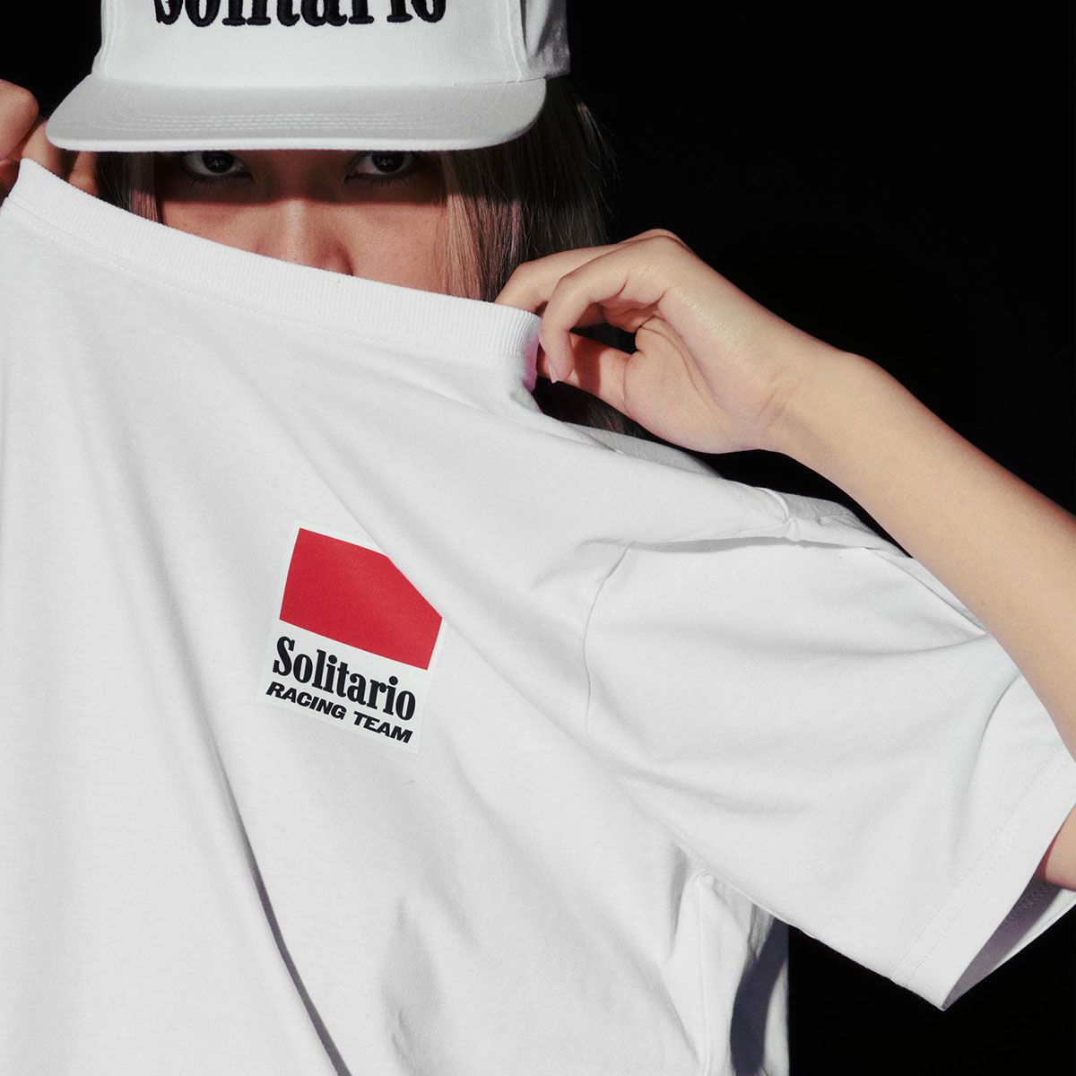 El Solitario｜ソリタリオ レーシング チーム Tシャツ｜ホワイト