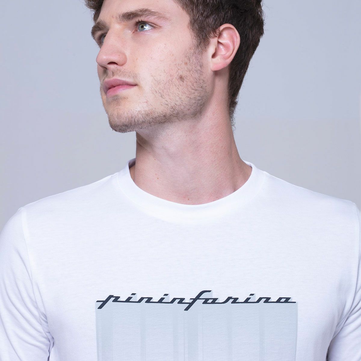 PININFARINA｜ピニンファリーナ UP Tシャツ｜ホワイト｜モデル着用