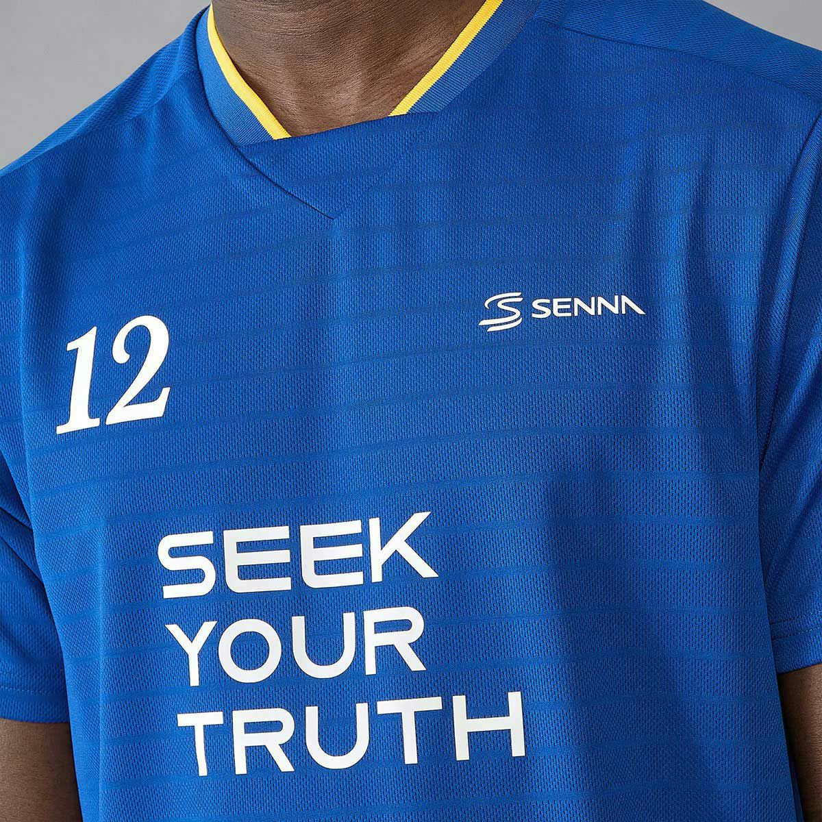 AyrtonSenna｜アイルトン・セナ ストライプ フットボール Tシャツ｜ネイビー｜モデル着用