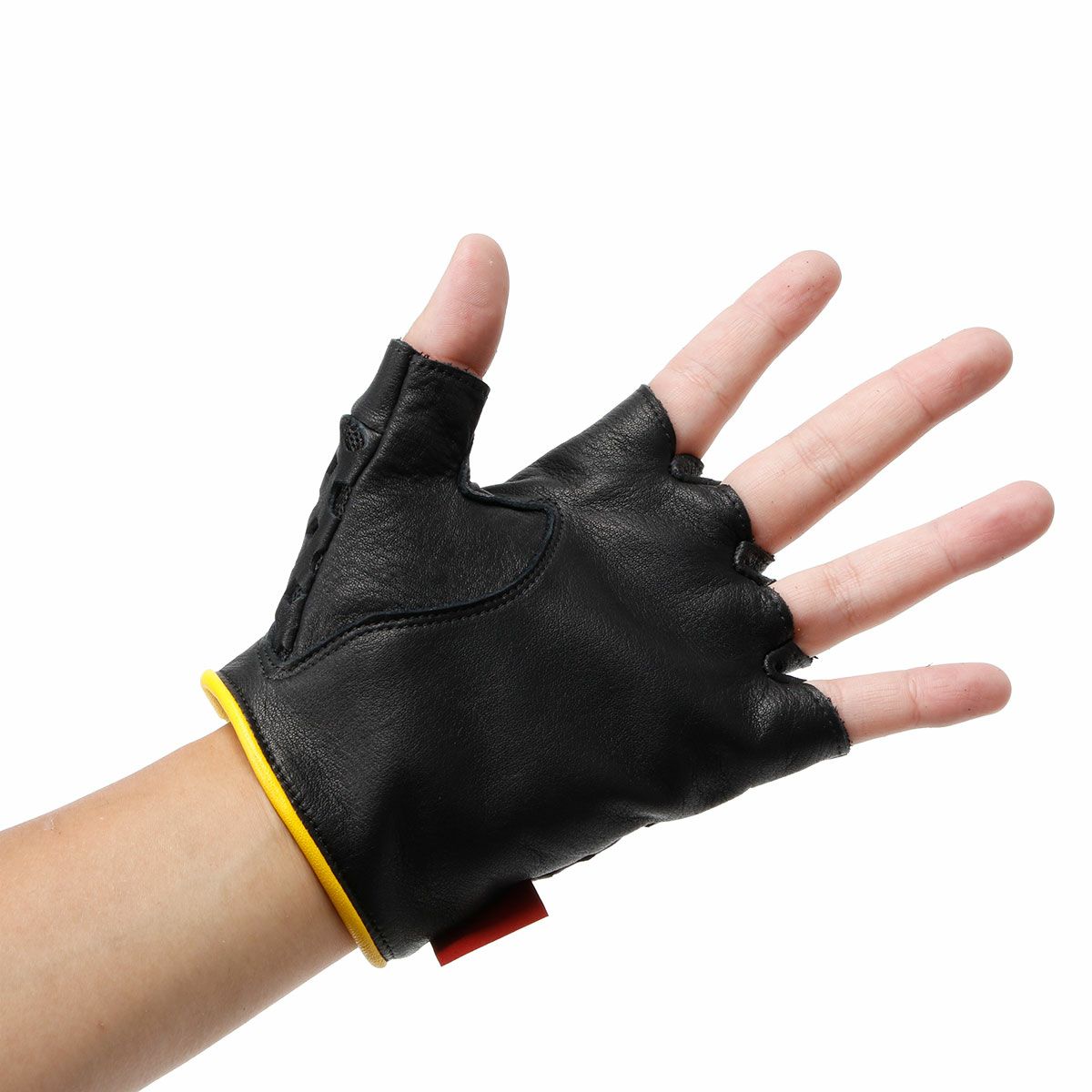 SHINICHIRO ARAKAWA｜グローブ D+MM ST｜ハーフ｜ブラック×ブラック×イエロー｜モデル着用