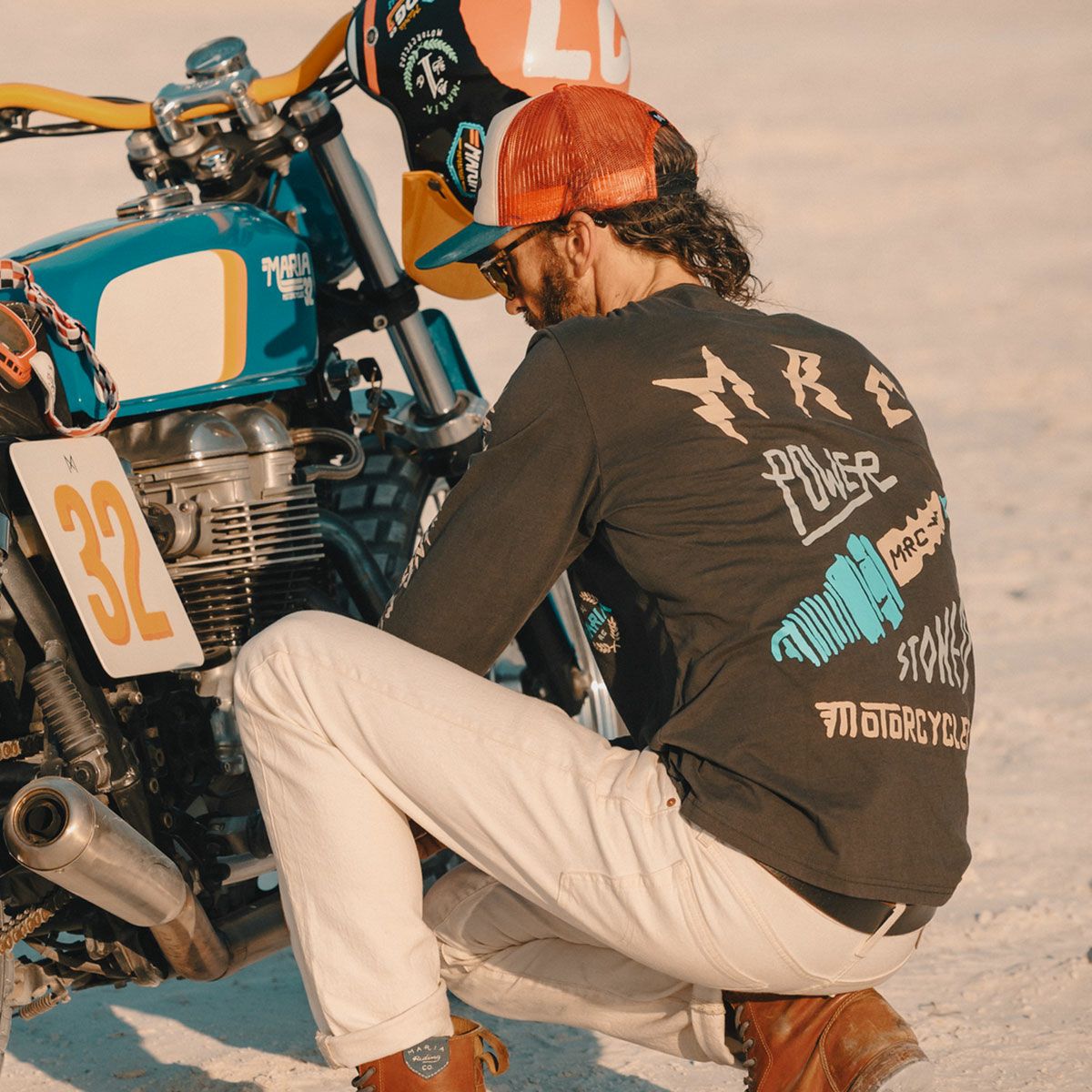 Maria Riding Company｜イグニッション ロングスリーブ｜ダークグレー｜モデル着用