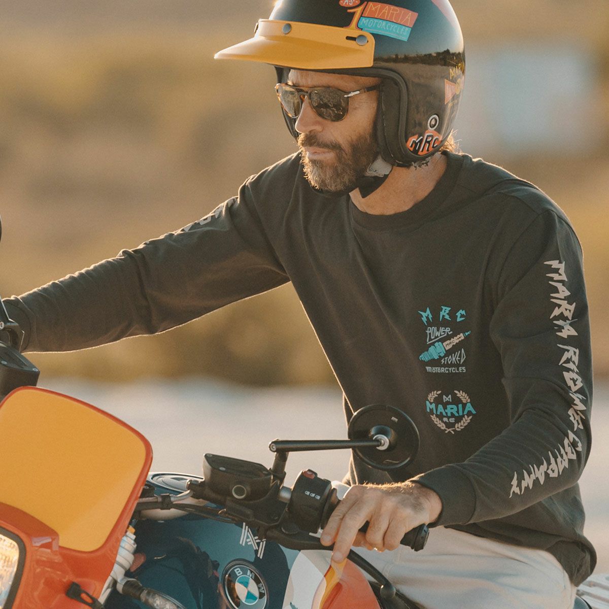 Maria Riding Company｜イグニッション ロングスリーブ｜ダークグレー｜モデル着用