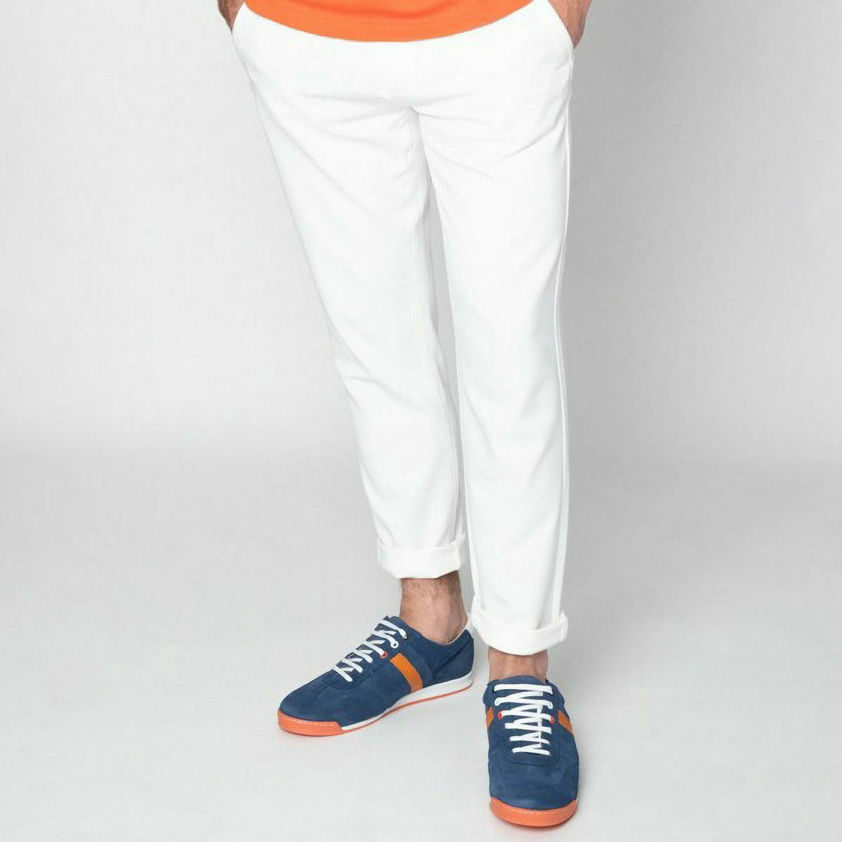 Linea di Corsa｜ハラマ｜スニーカー｜ネイビー×オレンジ｜モデル着用