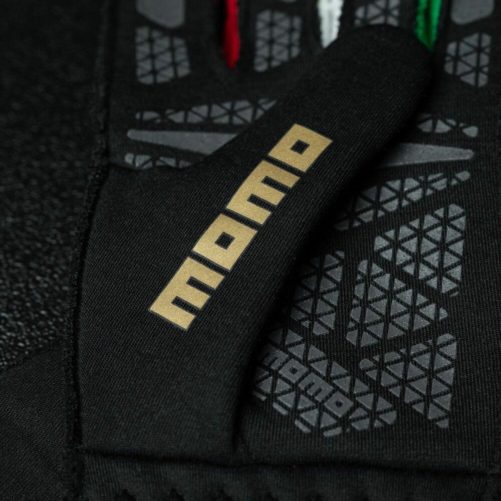 MOMO｜CORSA PRO ANNIVERSARY 60（コルサ プロ アニバーサリー 60）｜グローブ｜ブラック