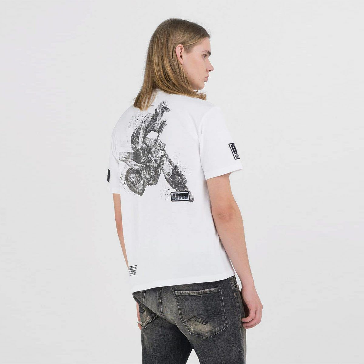 Replay｜スーパークロス ライダー グラフィック Tシャツ｜ホワイト｜モデル着用