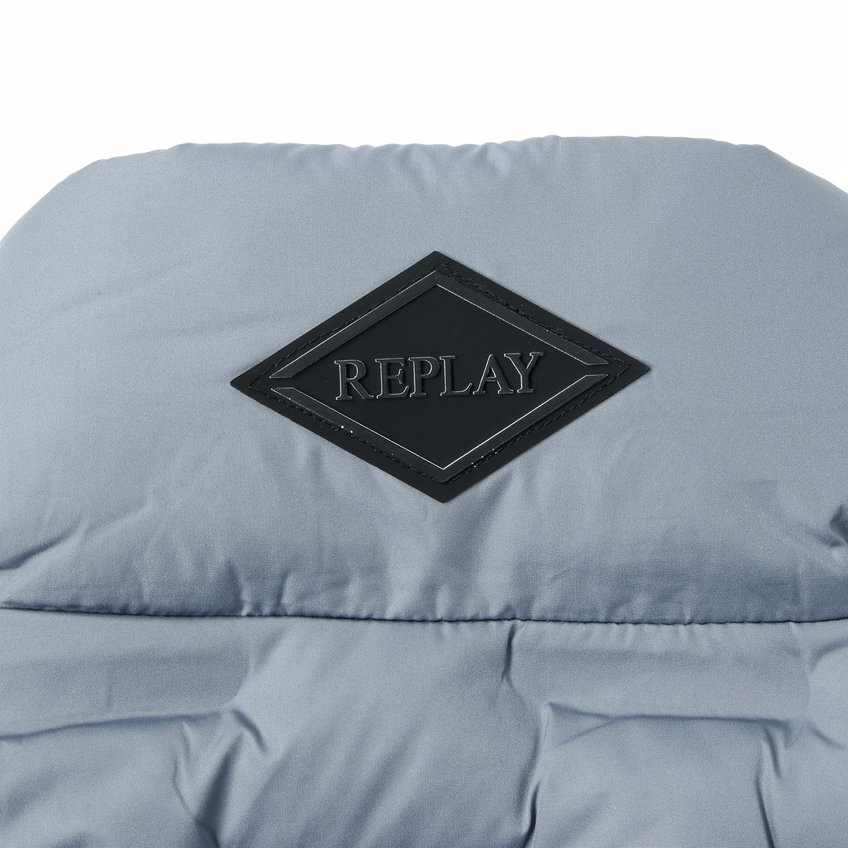 Replay｜エンボス リサイクルファイン ベスト｜スモークドアズール