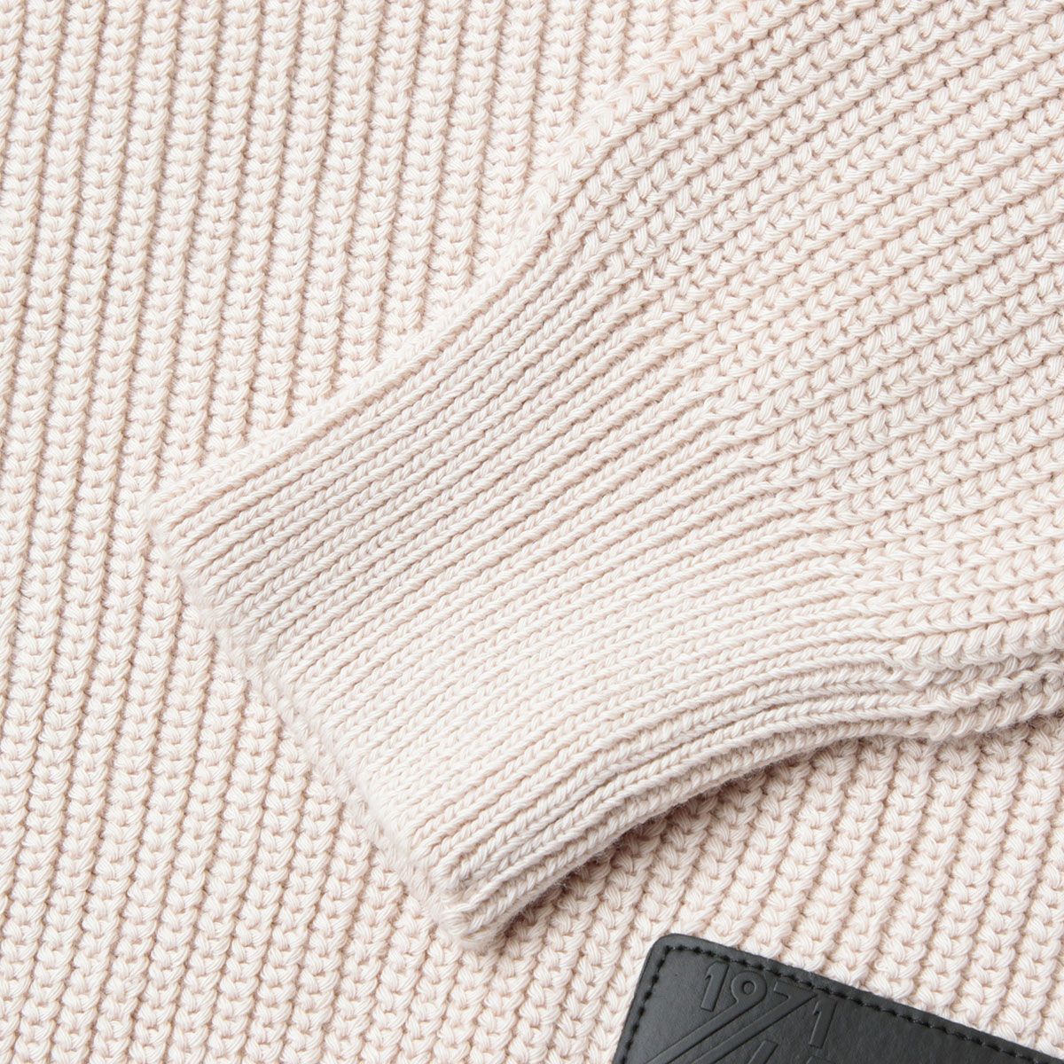 Steve McQueen｜スティーブ・マックィーン x ル・マン 24h ラウンドネック セーター｜ニット｜ベージュ