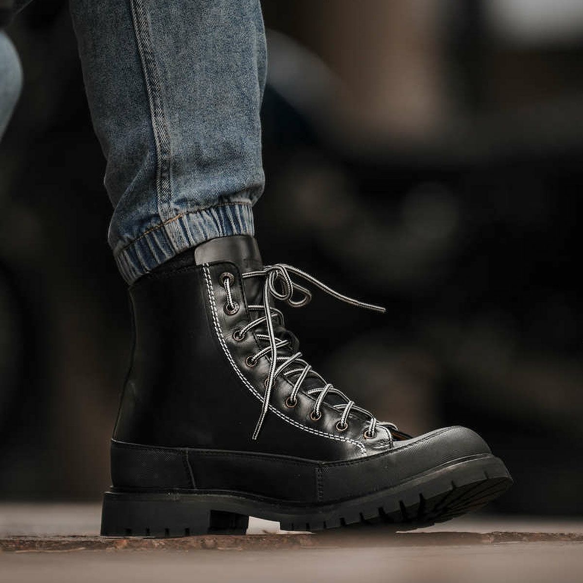 UMBERTO x LUCE｜フィンチ モーターサイクル ブーツ｜ブーツタイプ｜ブラック｜モデル着用