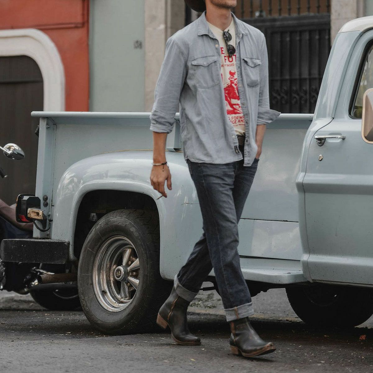 UMBERTO x LUCE｜ラッサー カウボーイ ブーツ｜ブーツタイプ｜ダークブラウン｜モデル着用