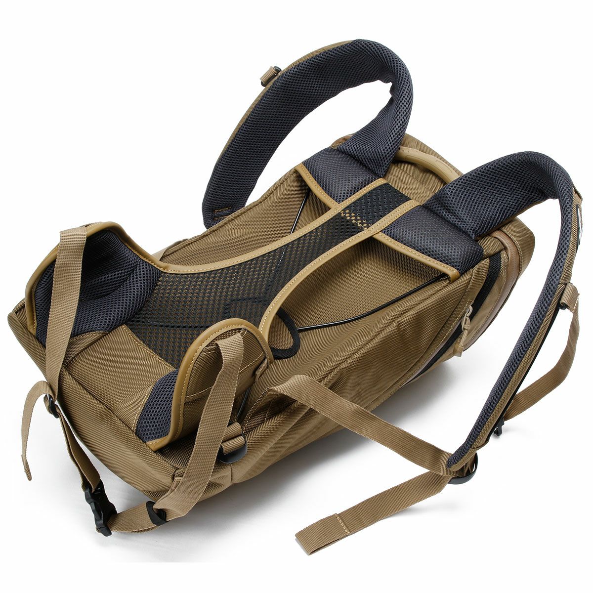 56design｜エア スルー バックパック｜バックパック｜カーキ