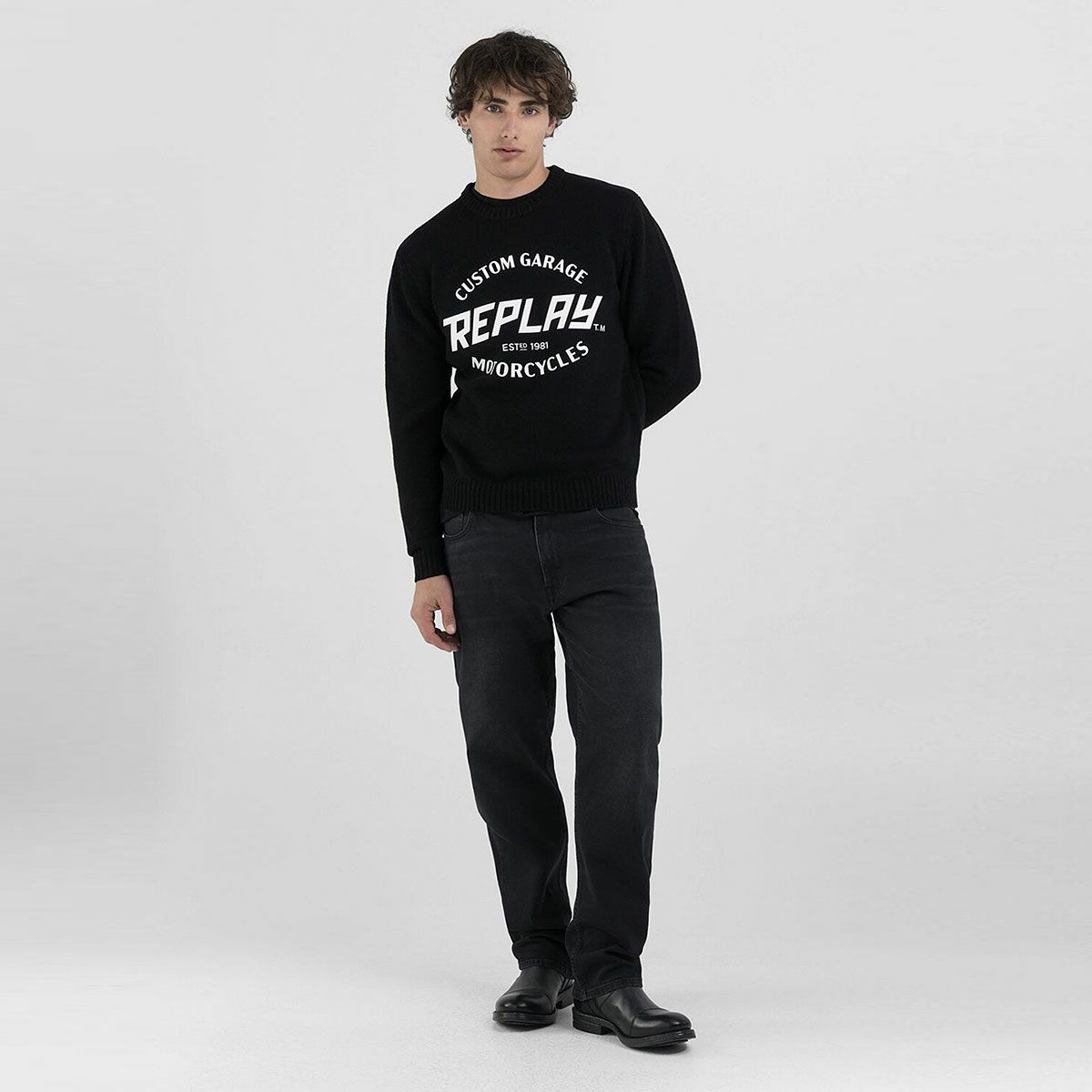 Replay｜ウールブレンド ニット｜ブラック｜モデル着用