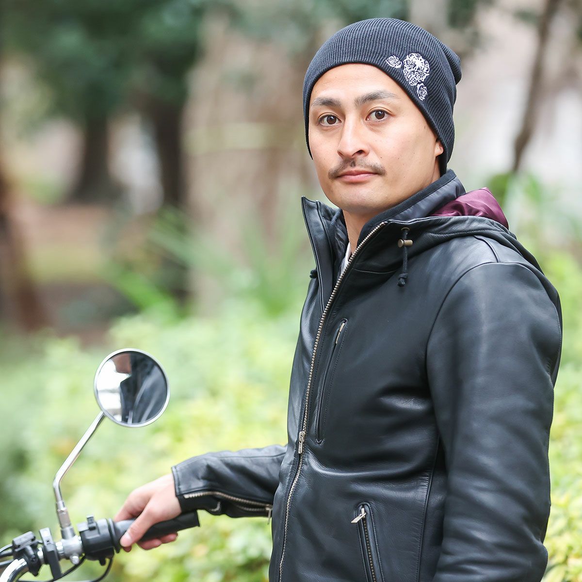 Dark｜シングルニット｜帽子｜ブラック｜モデル着用