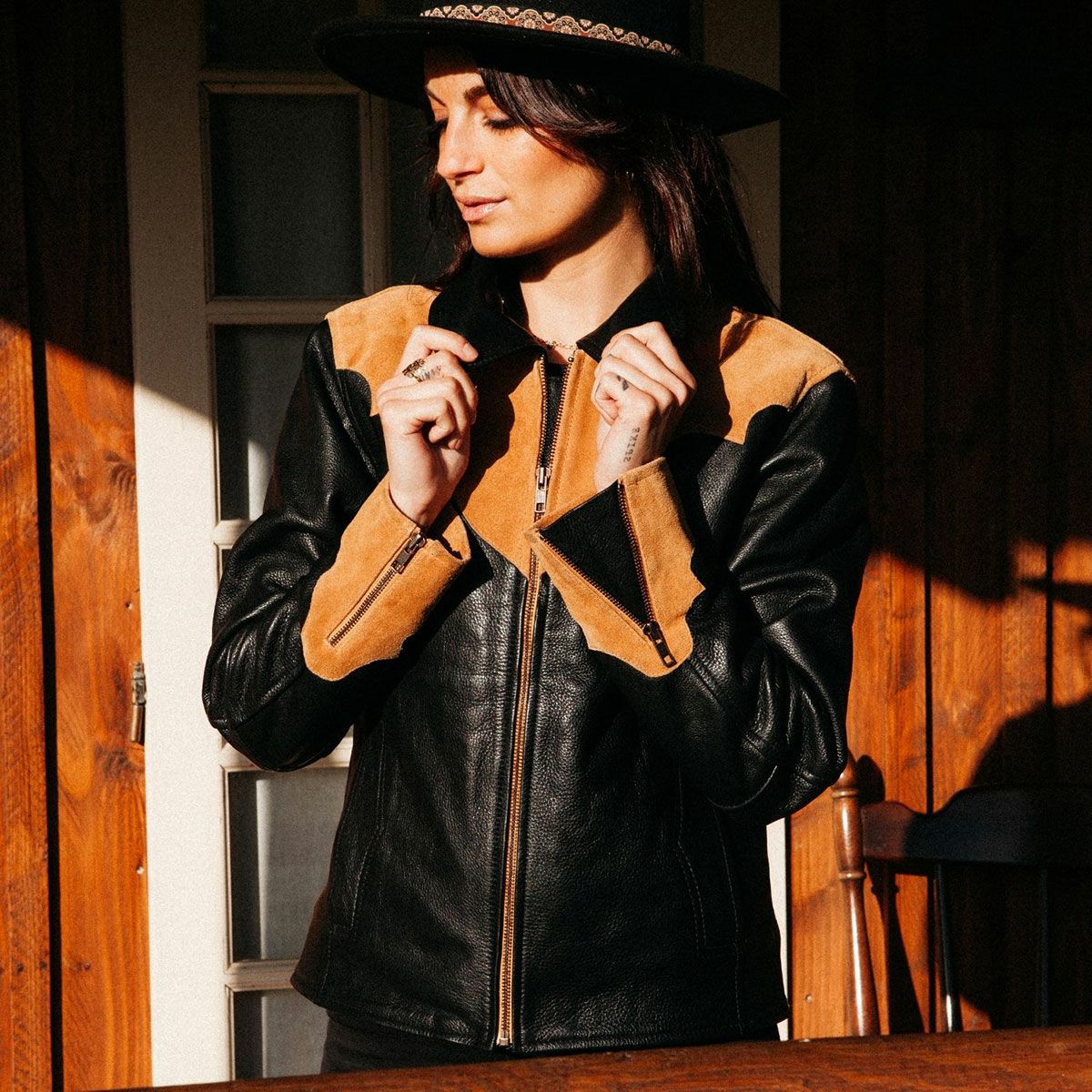 WILDUST｜アリゾナ レザー ジャケット｜ブラック｜モデル着用