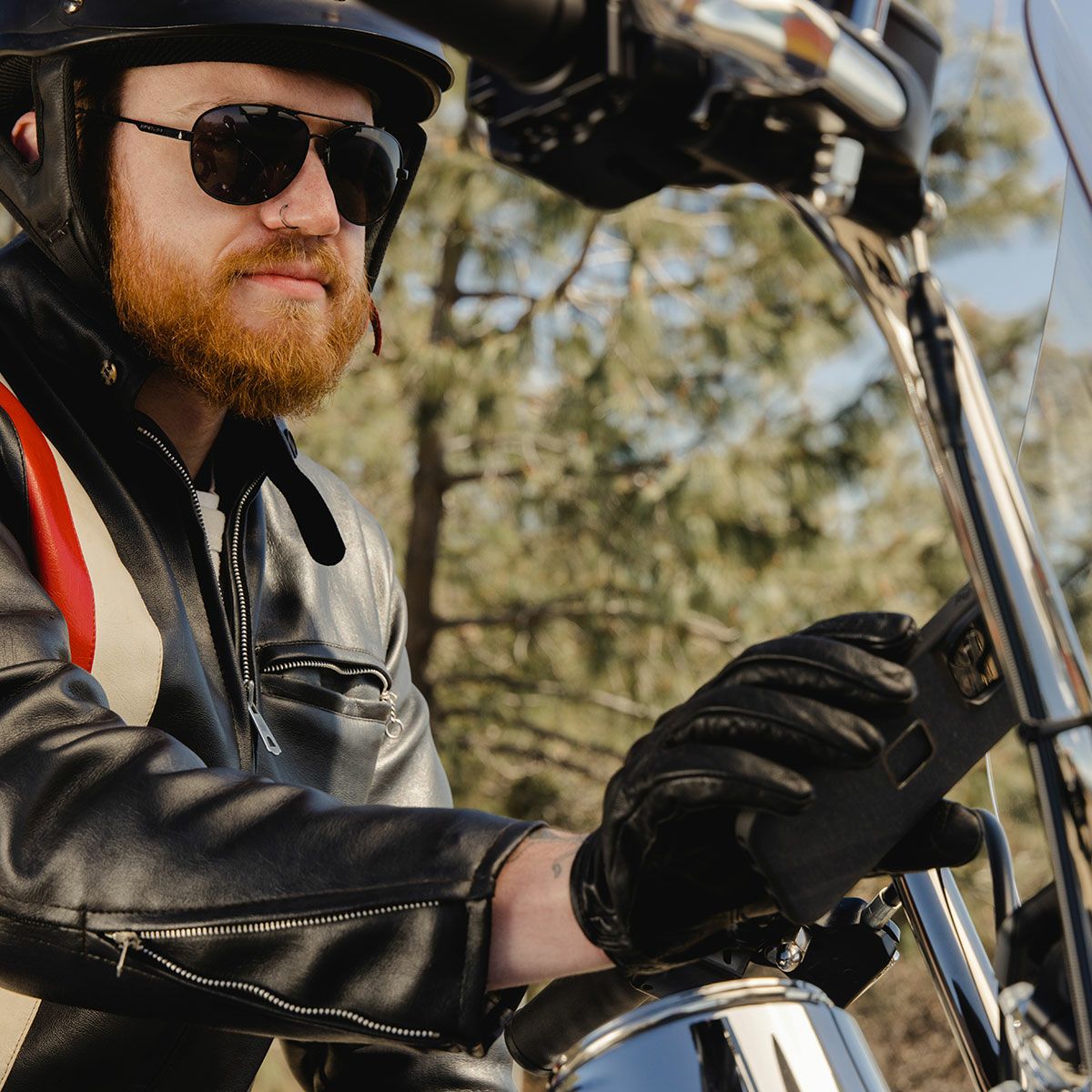 Peak Design｜モーターサイクル バー マウント V2｜その他雑貨｜ブラック｜使用イメージ