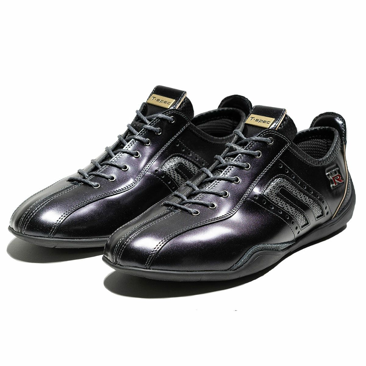 NEGRONI｜イデアコルサ × NISSAN GT-R プレミアム エディション T-spec｜スニーカー