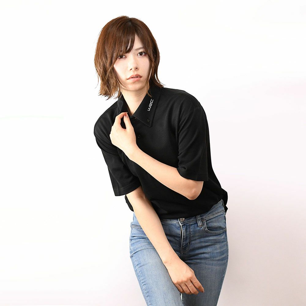 WRC｜WRCカットポロシャツ｜ブラック｜モデル着用